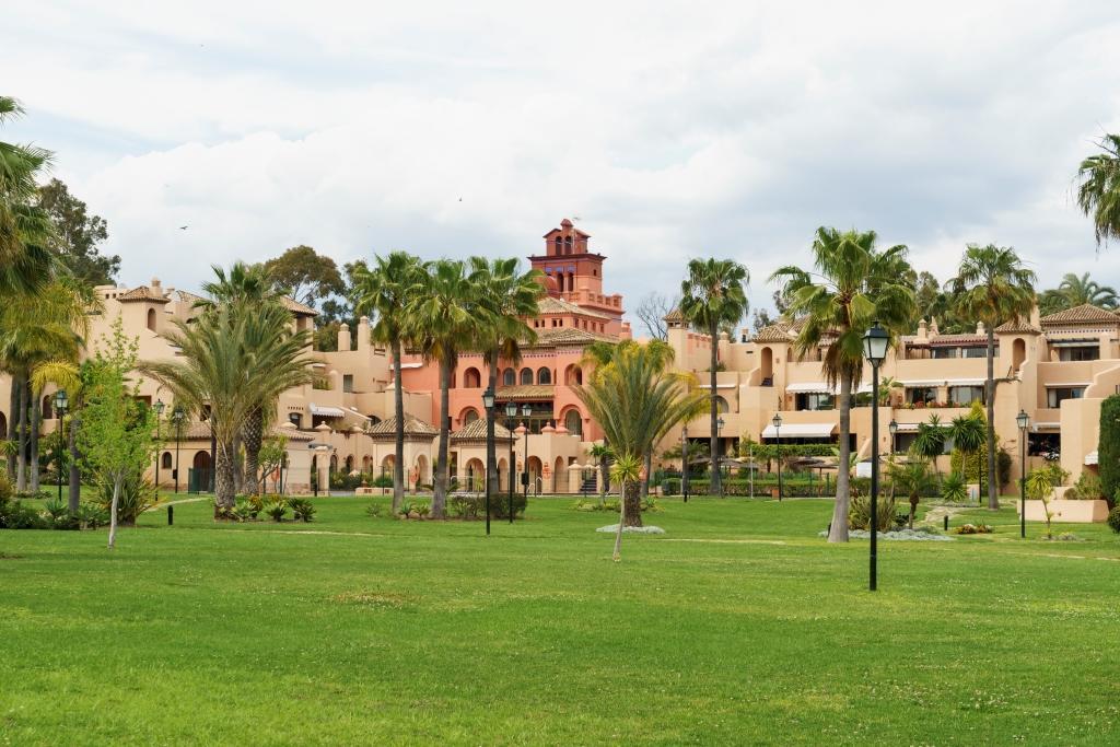 La Cartuja Del Golf Apartment Естепона Екстериор снимка